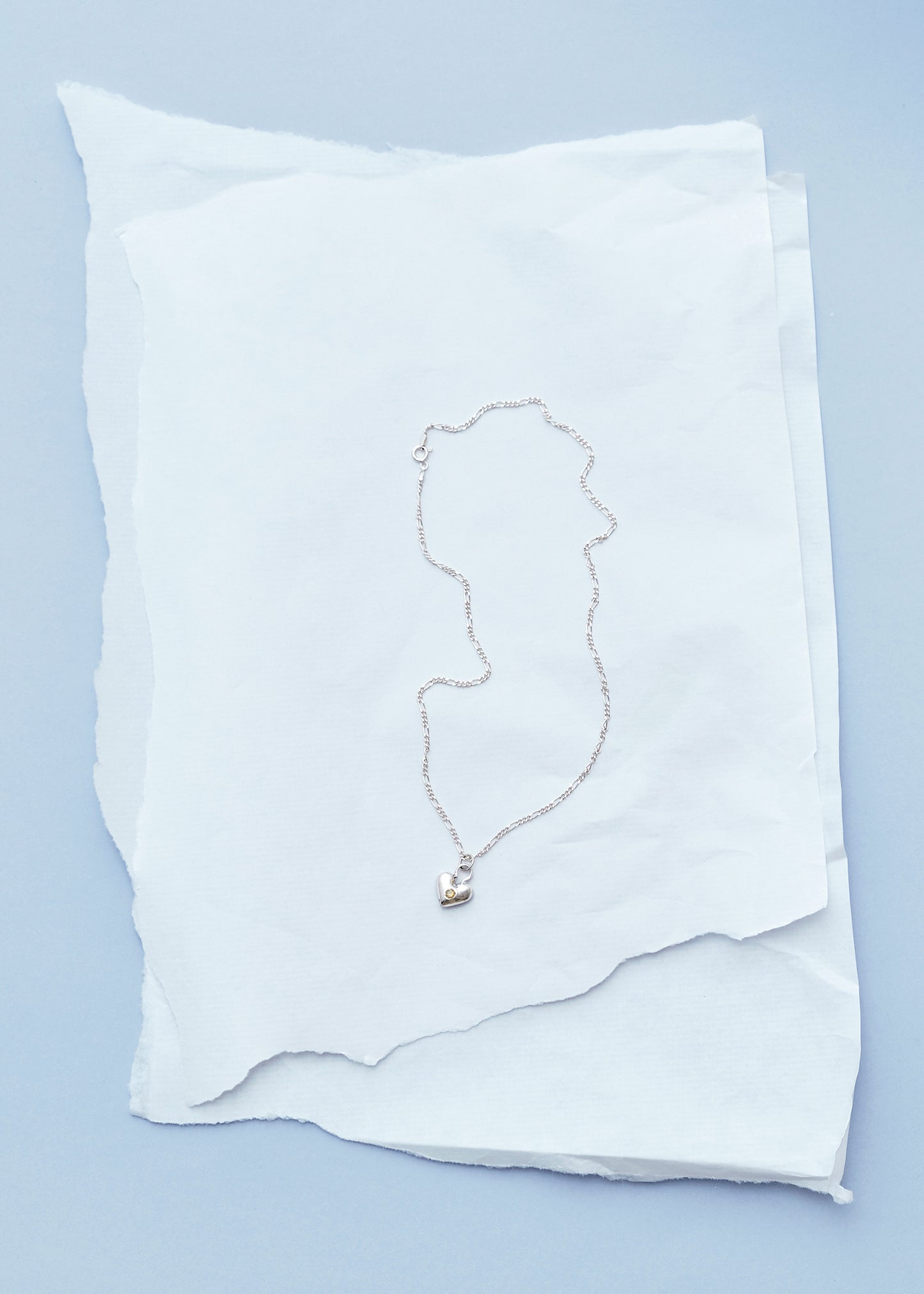 Corazón Necklace